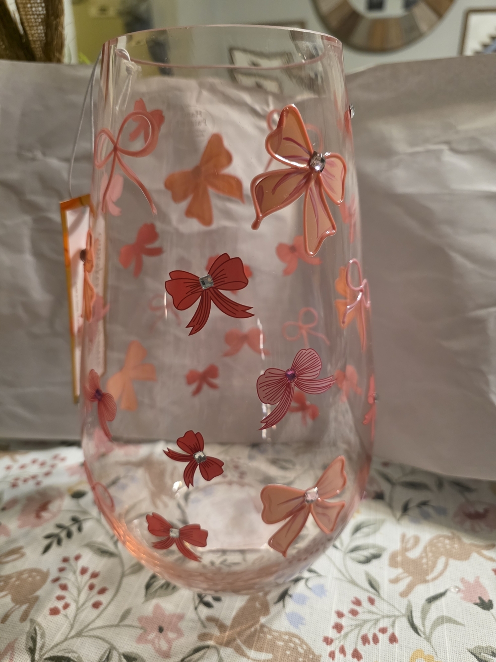 cupcakes & cashmere Clear Glass Vase with Pink Bow Accents